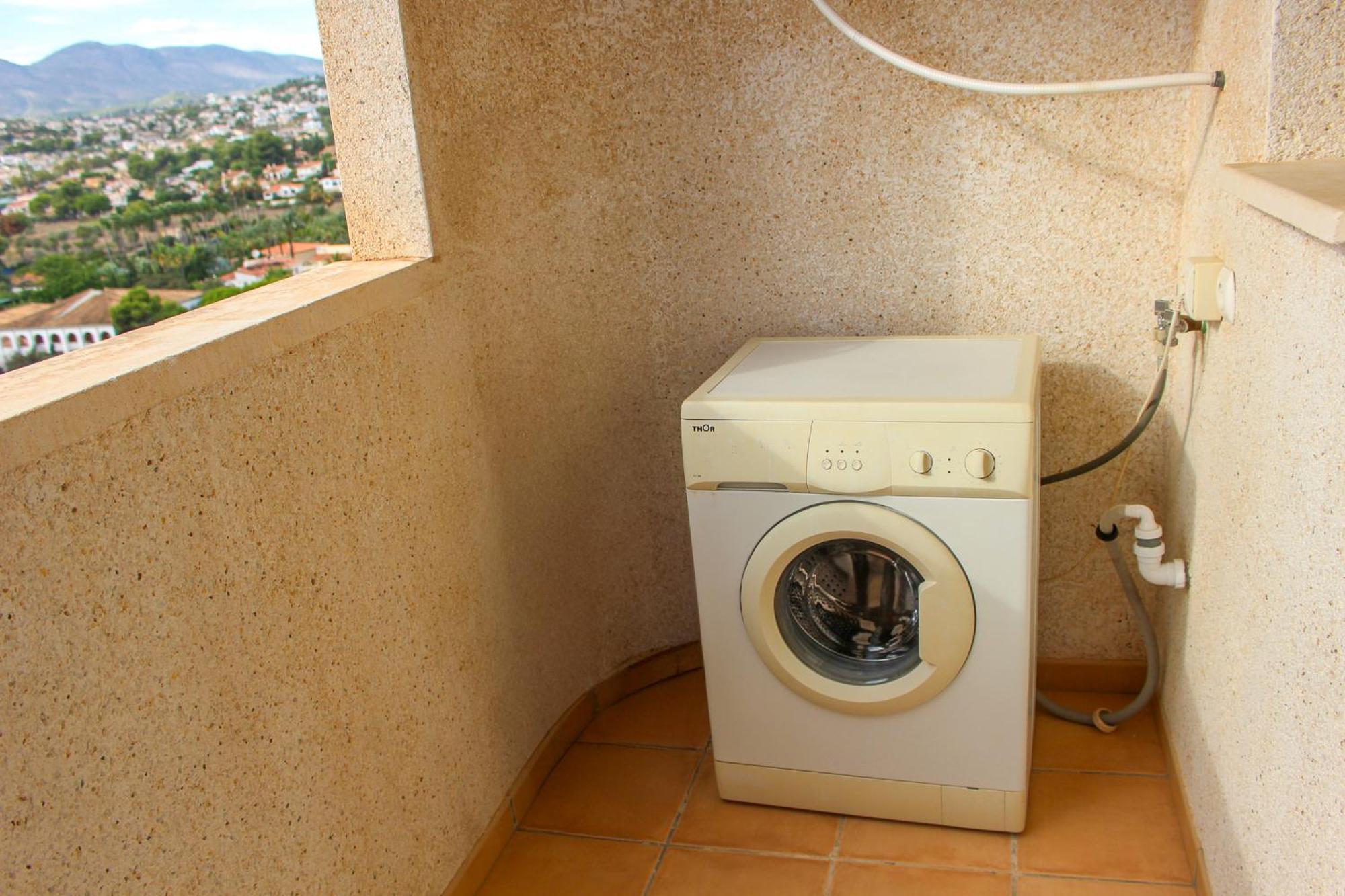 Esmeralda Unitursa Calp